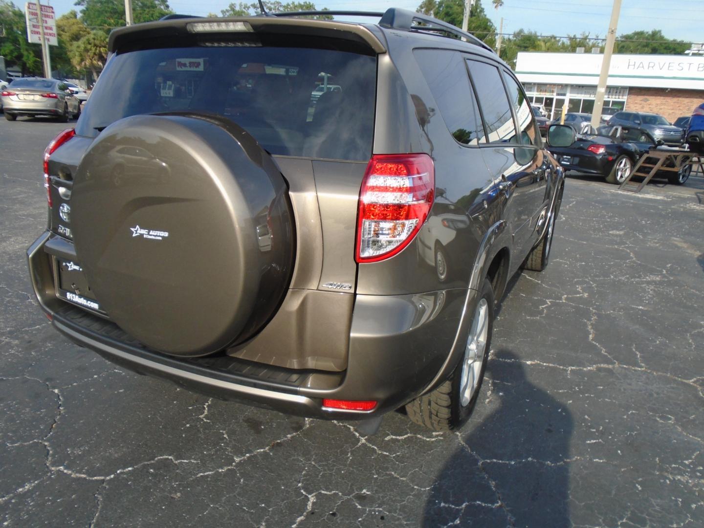 2012 Toyota RAV4 (2T3DF4DV6CW) , located at 6112 N Florida Avenue, Tampa, FL, 33604, (888) 521-5131, 27.954929, -82.459534 - Photo#3